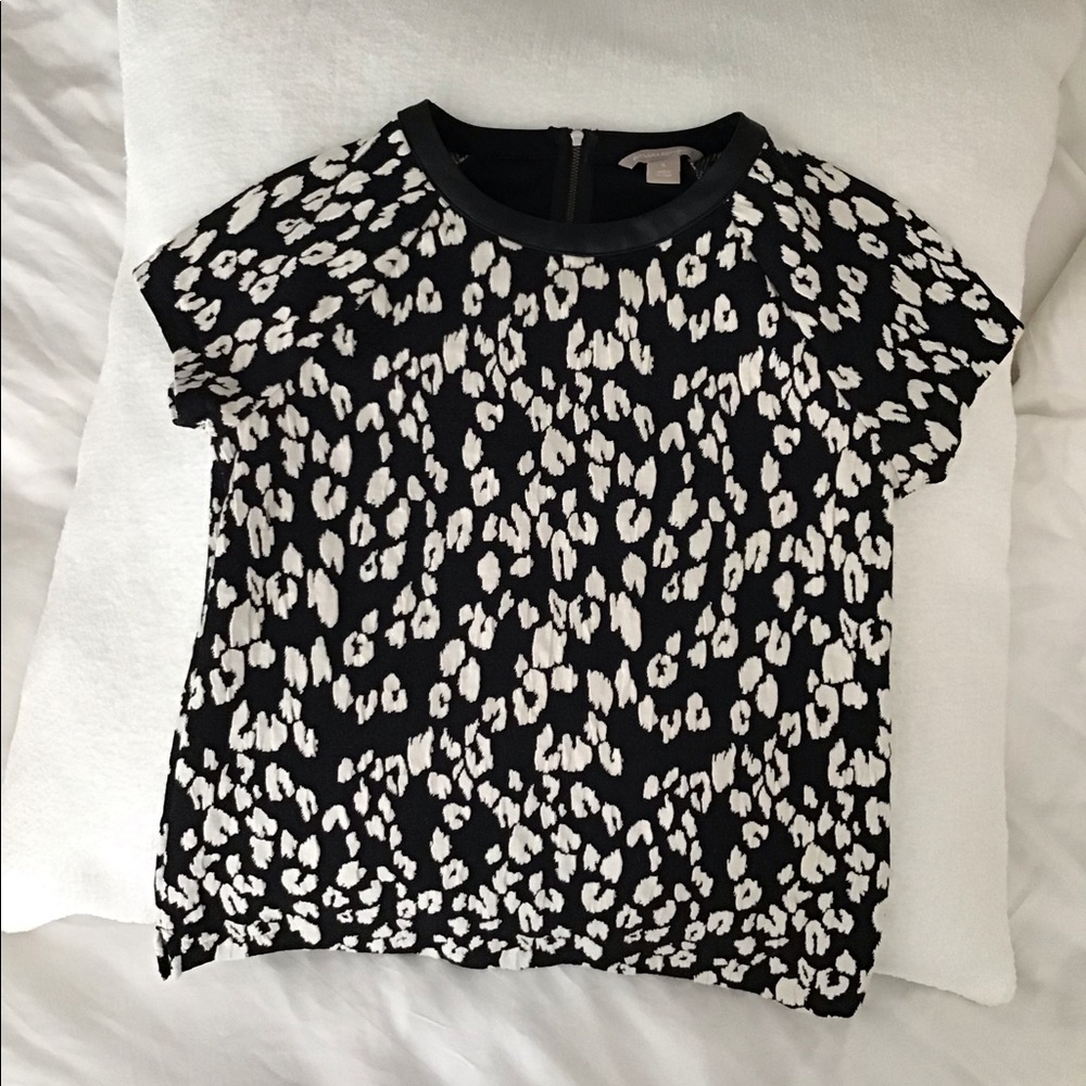 Black & White Top